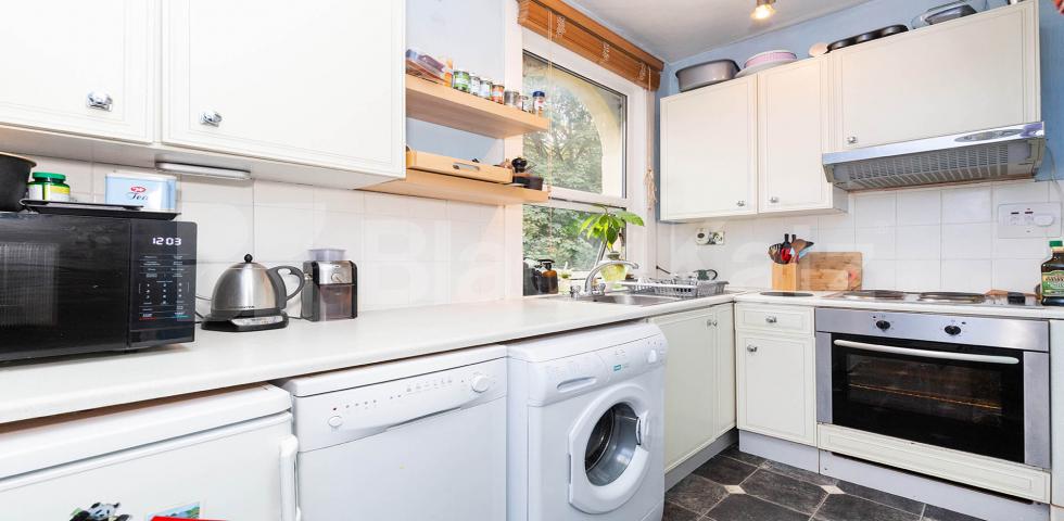 			1 Bedroom, 1 bath, 1 reception Apartment			 ENGLEFIELD ROAD , DE BEAUVOIR TOWN N1